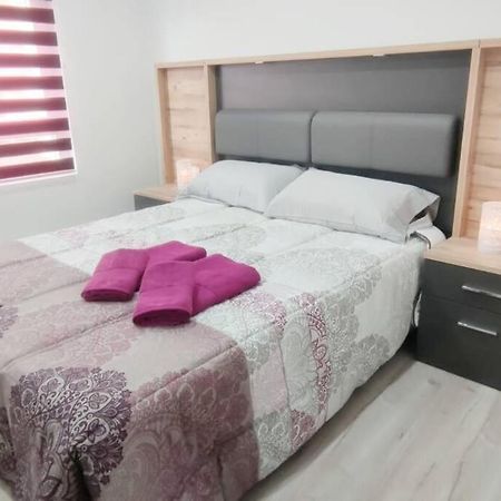 - Lujo - Parking, Maquina Arcade, Wifi Y Netflix Appartement Oviedo Buitenkant foto